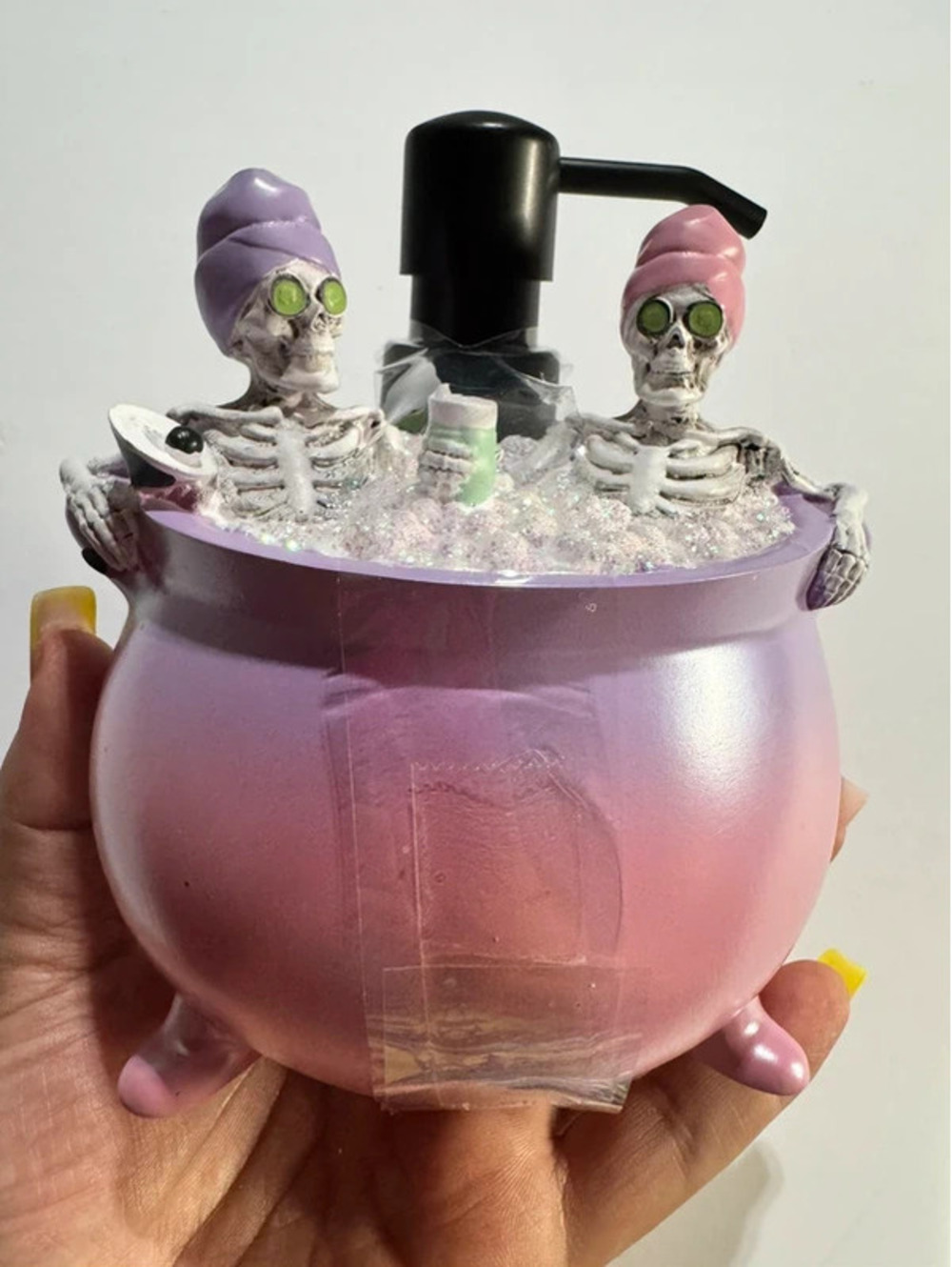 Halloween Skeleton Couple in Cauldron Glitter Bubble Bath Soap Dispenser NWT